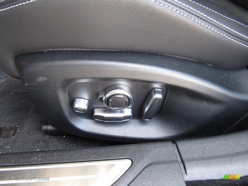 2018 Jaguar XF Sportbrake S AWD Controls Photo #127026685