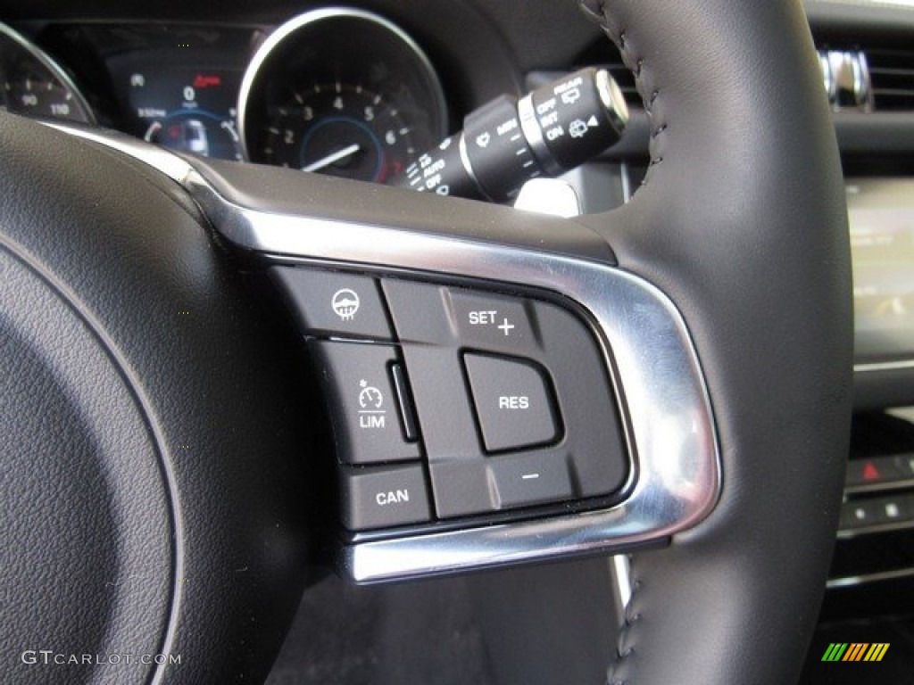 2018 Jaguar XF Sportbrake S AWD Controls Photos