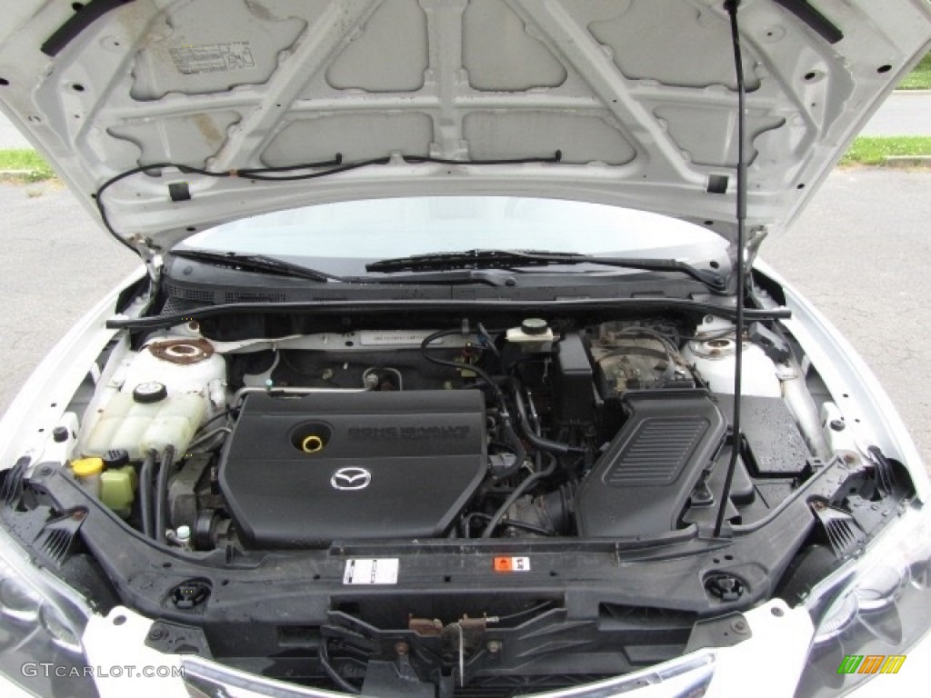 2007 MAZDA3 i Sport Sedan - Rally White / Beige photo #25