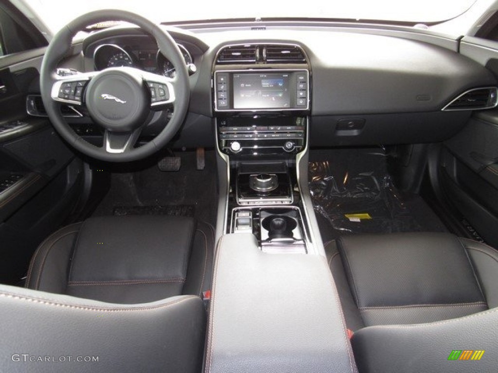 2018 XE 30t Prestige - Silicon Silver Metallic / Ebony photo #4