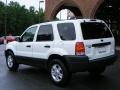 2003 Oxford White Ford Escape XLT V6 4WD  photo #4