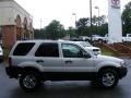 2003 Oxford White Ford Escape XLT V6 4WD  photo #16