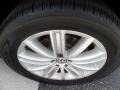 Reflex Silver Metallic - Tiguan SE Photo No. 7