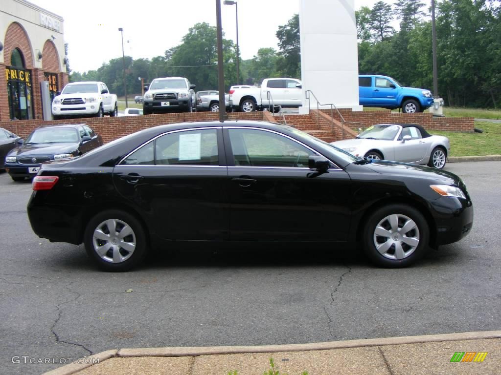 2009 Camry LE - Black / Ash photo #15