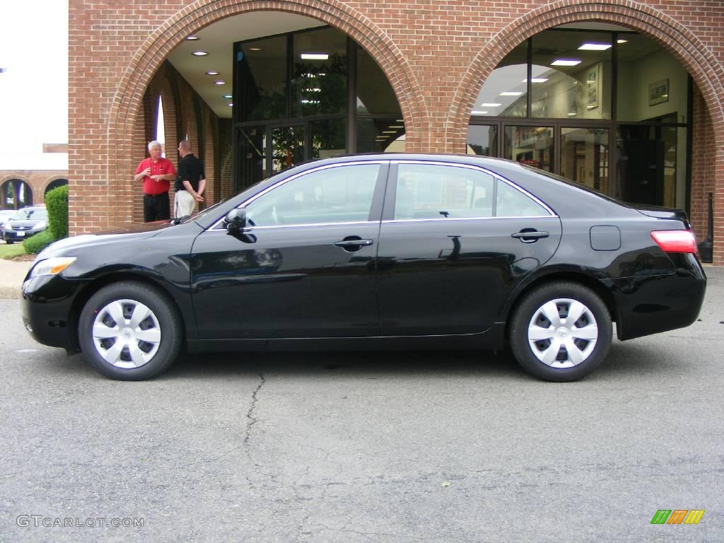 2009 Camry LE - Black / Ash photo #17