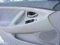 2009 Classic Silver Metallic Toyota Camry LE  photo #13