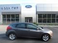 Sterling Gray - Focus SE Hatchback Photo No. 1