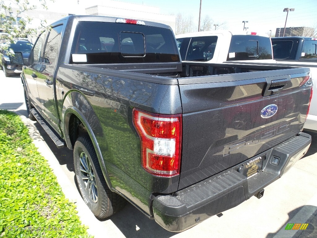 2018 F150 XL SuperCrew 4x4 - Magnetic / Black photo #3