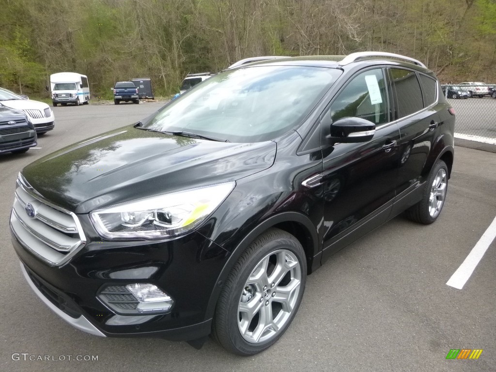 2018 Escape Titanium 4WD - Shadow Black / Charcoal Black photo #5