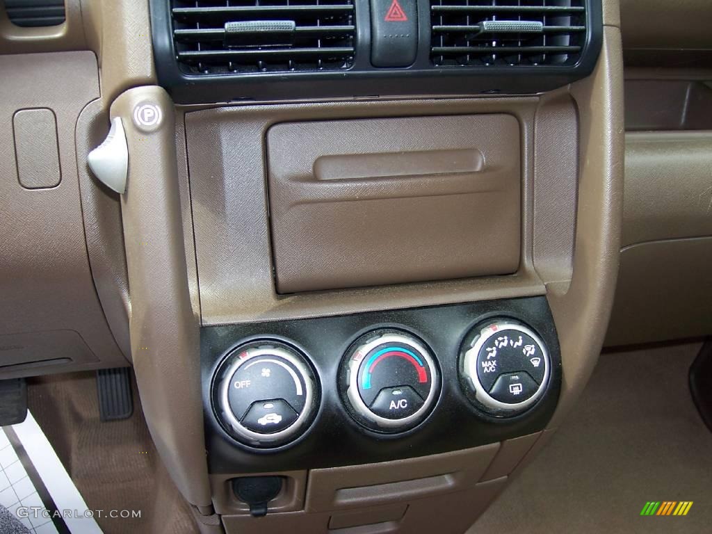 2003 CR-V EX 4WD - Mojave Mist Metallic / Saddle photo #11