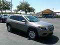 2019 Light Brownstone Pearl Jeep Cherokee Latitude  photo #7