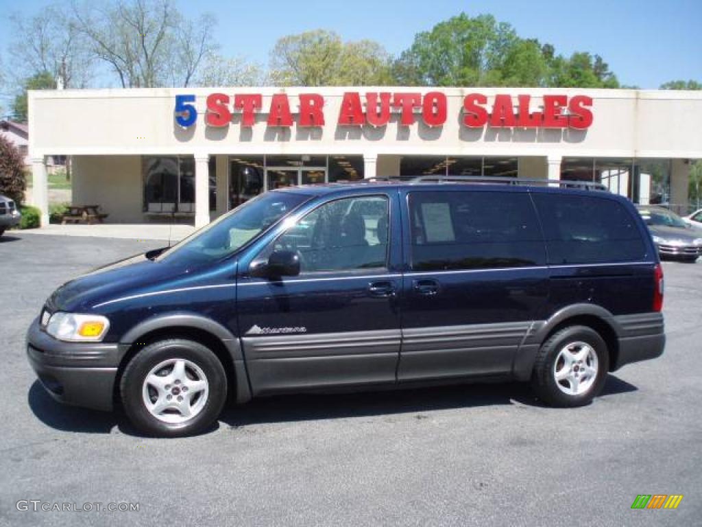 2005 Montana  - Dark Blue Metallic / Gray photo #1