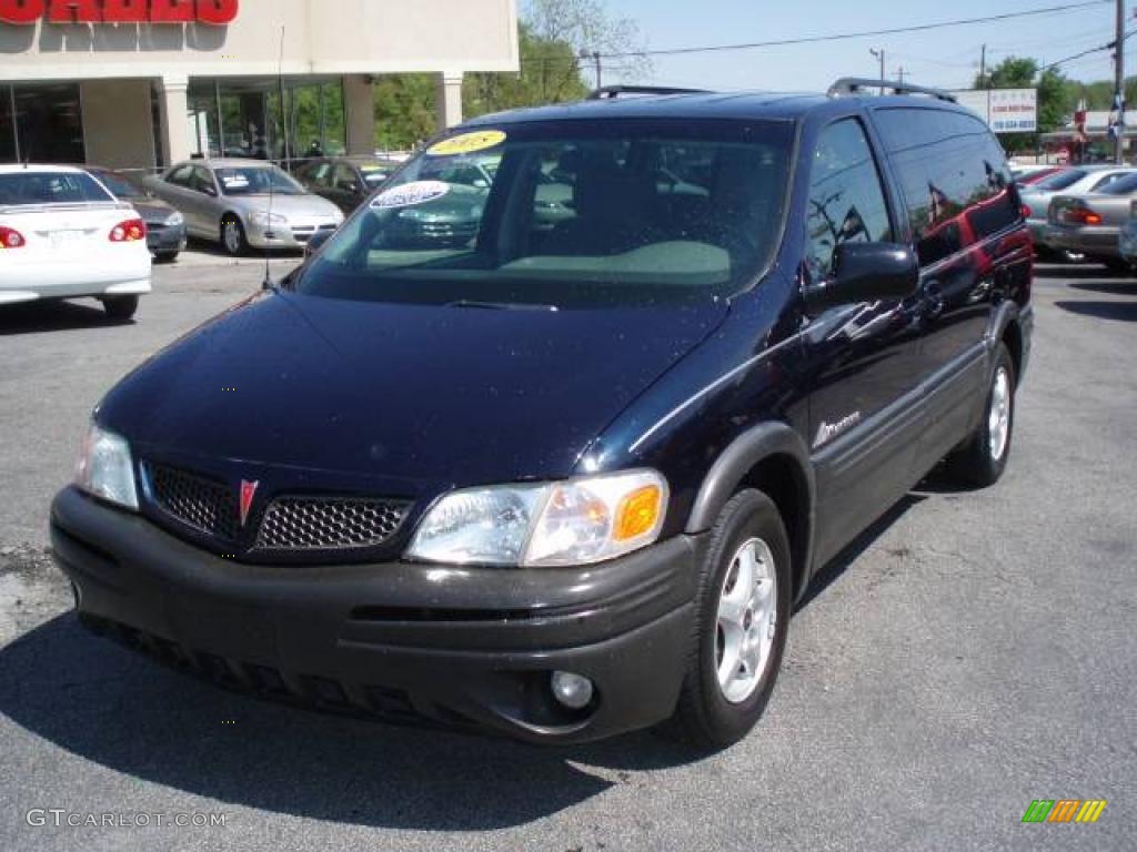 2005 Montana  - Dark Blue Metallic / Gray photo #2