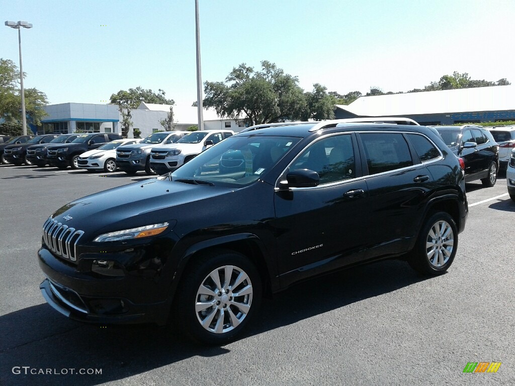 2018 Cherokee Overland - Diamond Black Crystal Pearl / Brown/Pearl photo #1