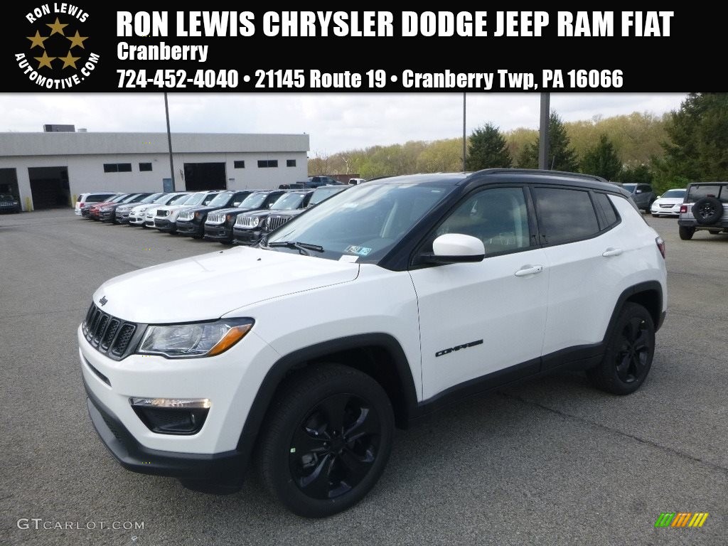 2018 Compass Latitude 4x4 - White / Black photo #1