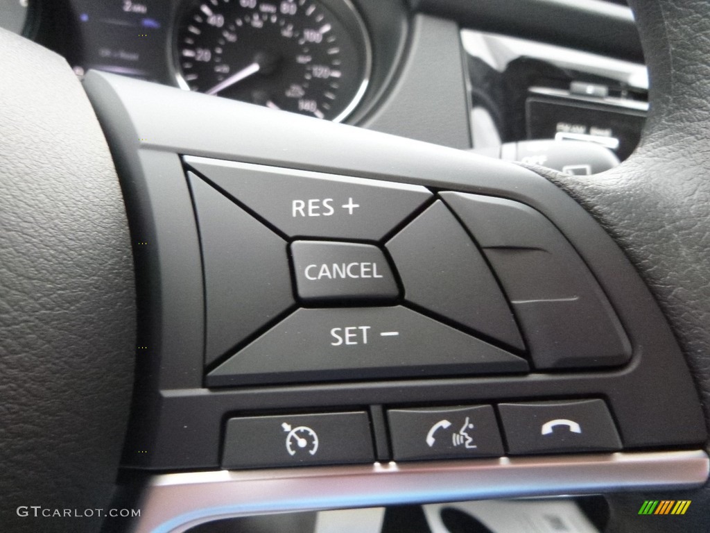 2018 Nissan Rogue Sport S AWD Controls Photo #127059369