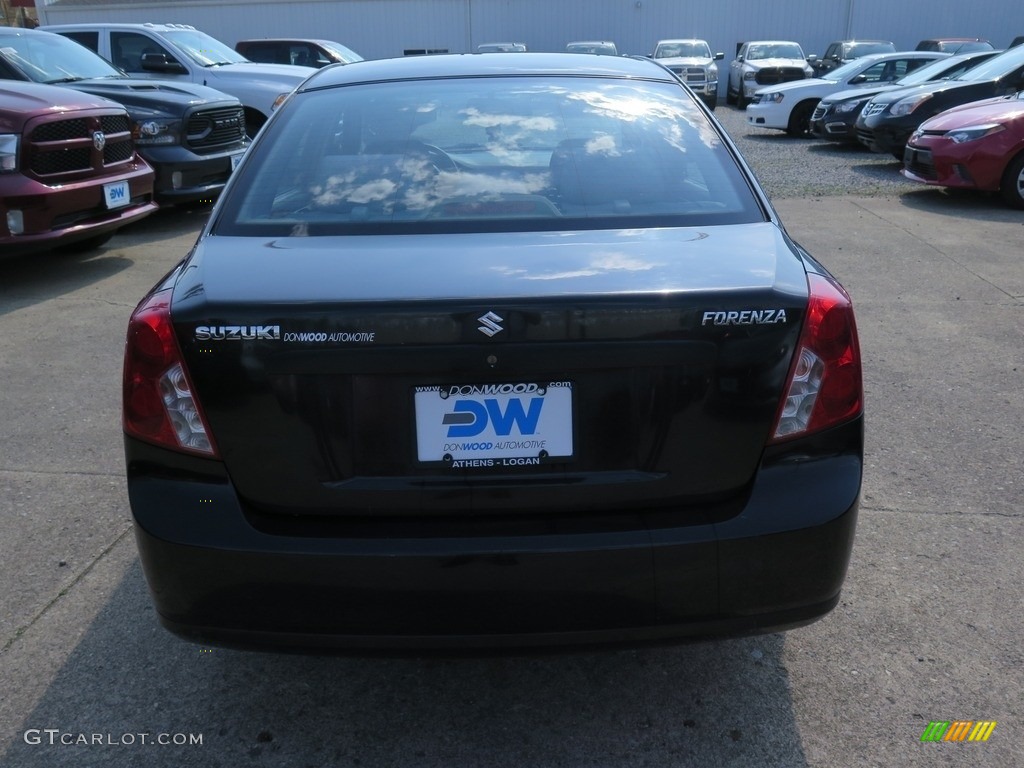 2005 Forenza S Sedan - Fantasy Black Metallic / Gray photo #8