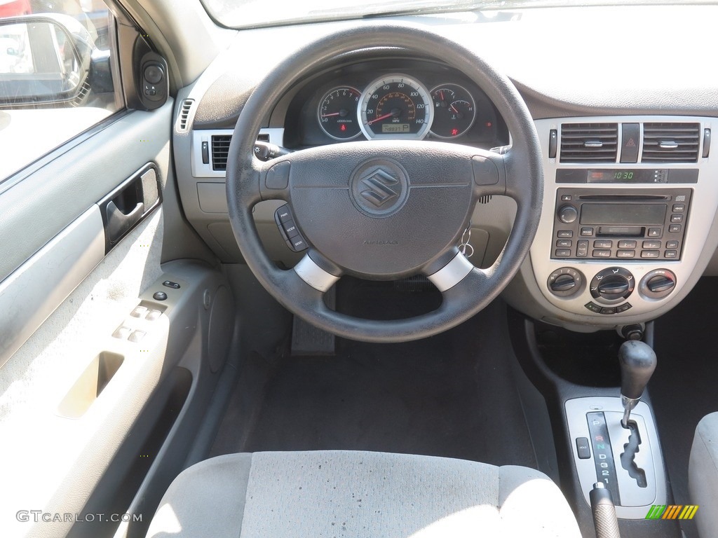 2005 Forenza S Sedan - Fantasy Black Metallic / Gray photo #11