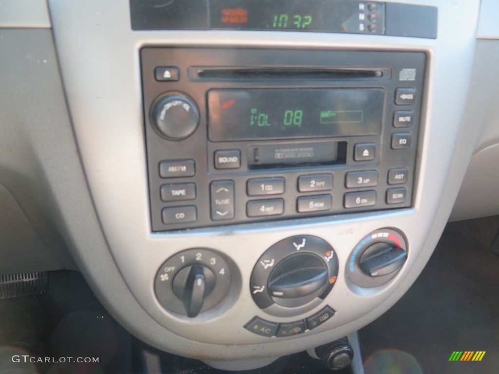 2005 Forenza S Sedan - Fantasy Black Metallic / Gray photo #17
