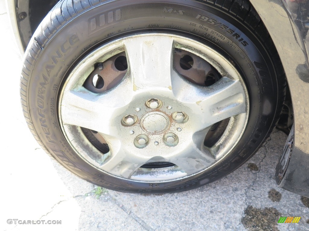 2005 Forenza S Sedan - Fantasy Black Metallic / Gray photo #24