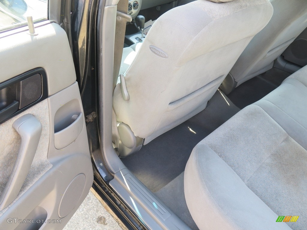 2005 Forenza S Sedan - Fantasy Black Metallic / Gray photo #30