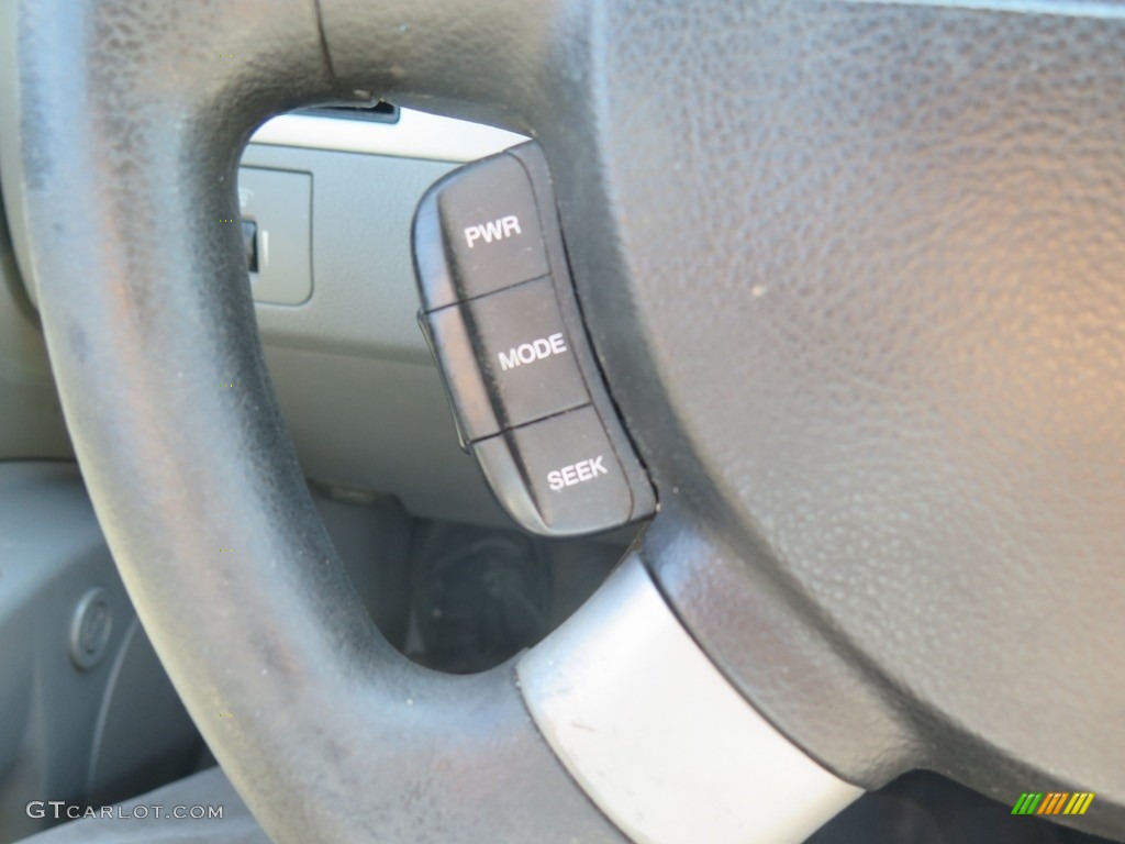 2005 Forenza S Sedan - Fantasy Black Metallic / Gray photo #35