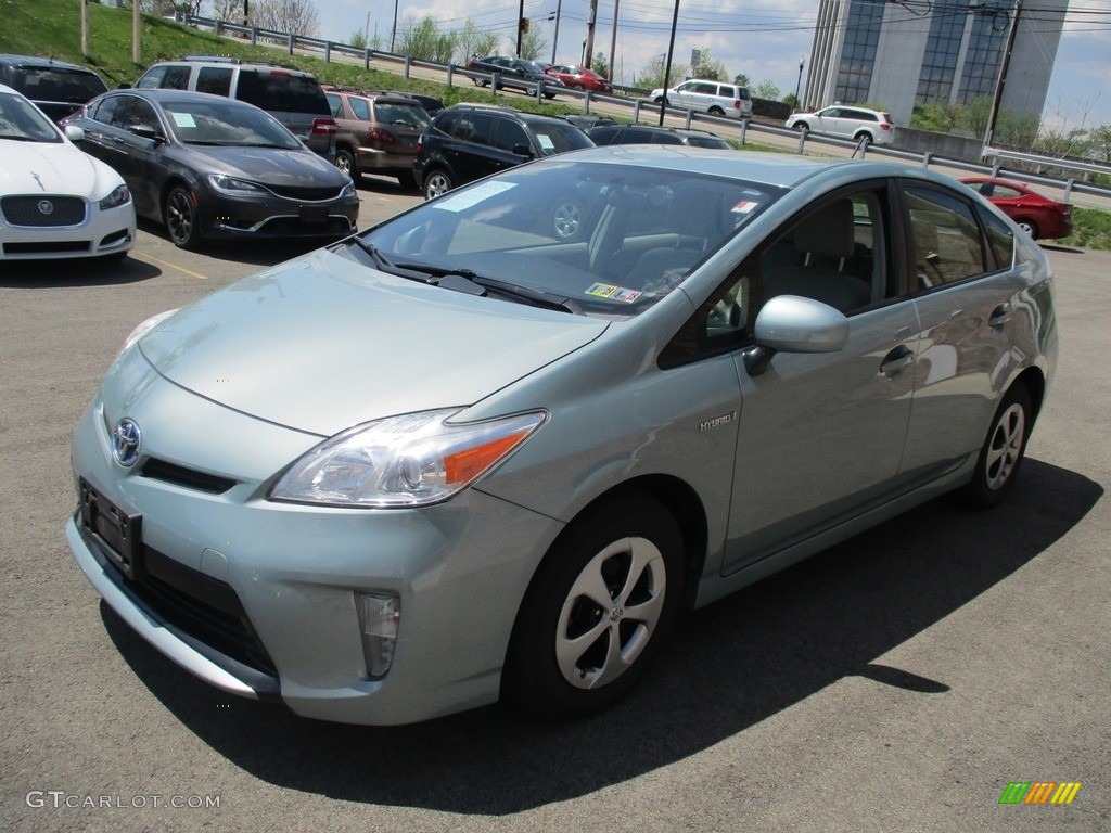 2012 Prius 3rd Gen Two Hybrid - Sea Glass Pearl / Bisque photo #8