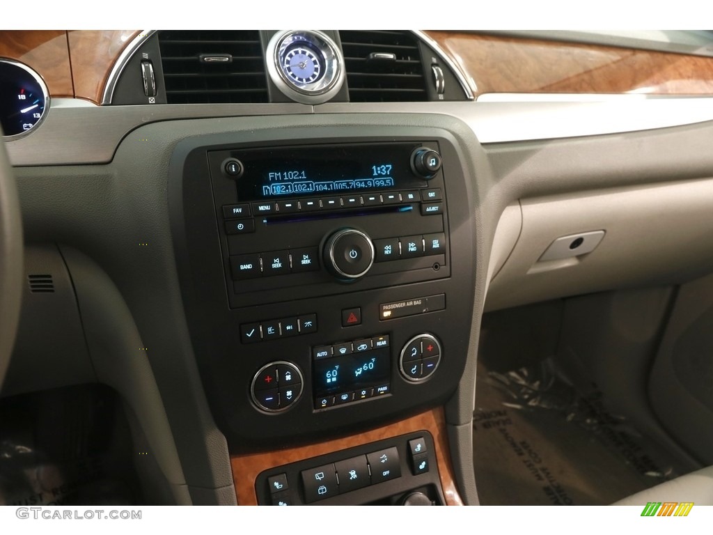 2010 Enclave CXL AWD - Carbon Black Metallic / Titanium/Dark Titanium photo #9