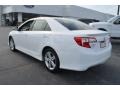 Super White - Camry SE Photo No. 4