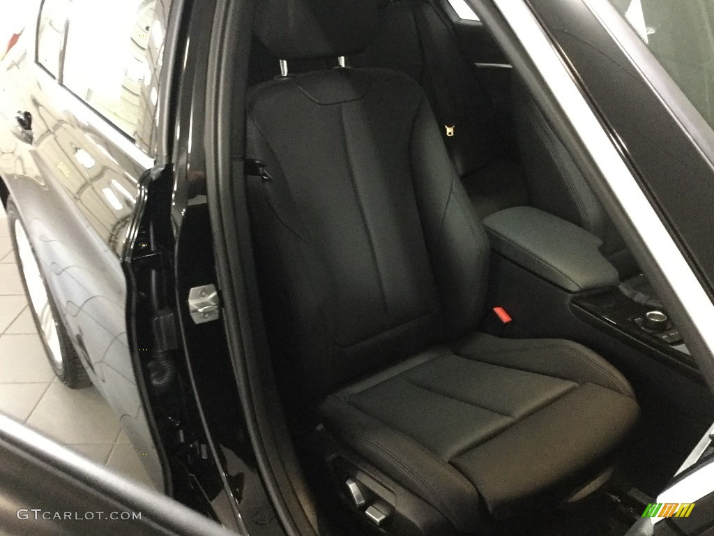 2018 3 Series 330i xDrive Sedan - Jet Black / Black photo #16