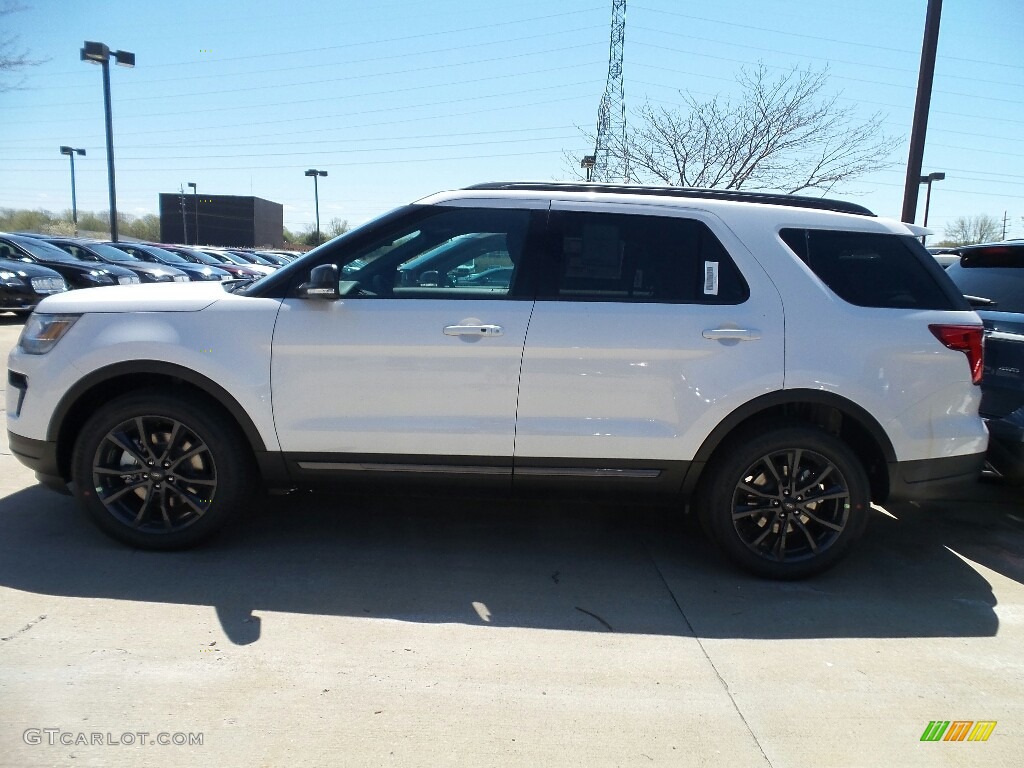 2018 Explorer XLT 4WD - White Platinum / Ebony Black photo #4