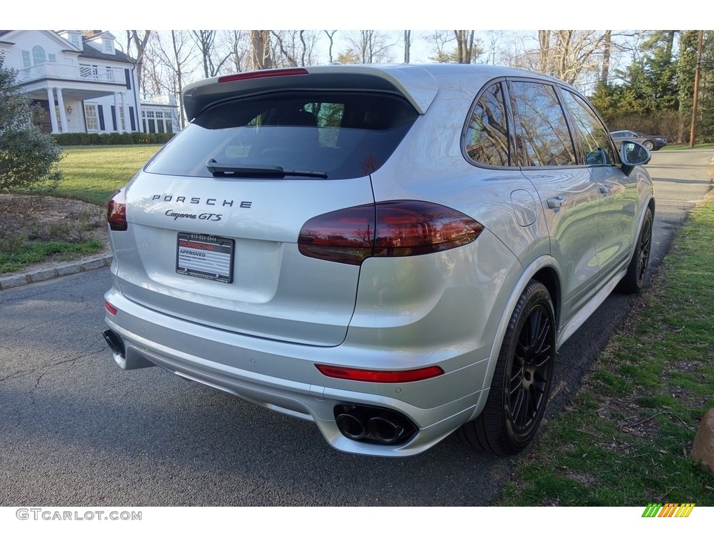 2018 Cayenne GTS - Rhodium Silver Metallic / Black photo #6