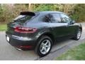 Volcano Grey Metallic - Macan  Photo No. 5