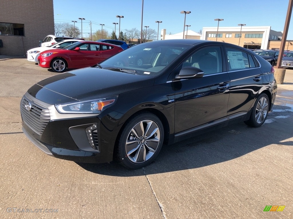 2018 Ioniq Hybrid Limited - Black Noir Pearl / Charcoal Black photo #1