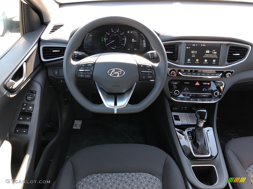 2018 Hyundai Ioniq Hybrid Blue Dashboard Photos
