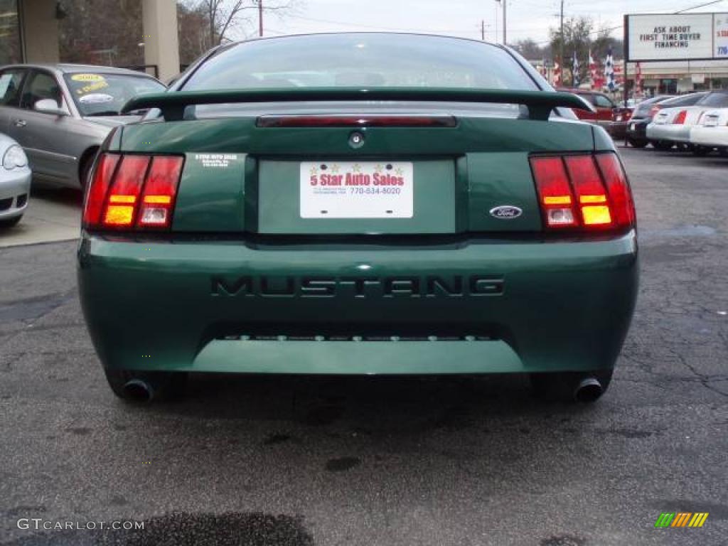 2003 Mustang V6 Coupe - Tropic Green Metallic / Dark Charcoal photo #3