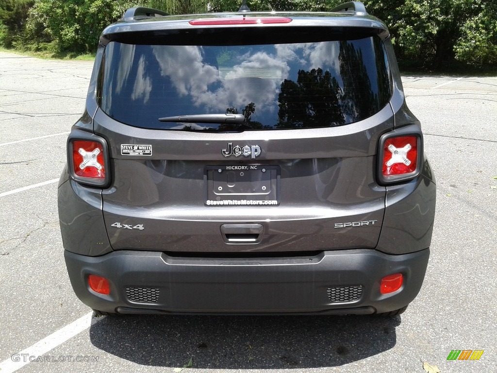 2018 Renegade Sport 4x4 - Granite Crystal Metallic / Black photo #7