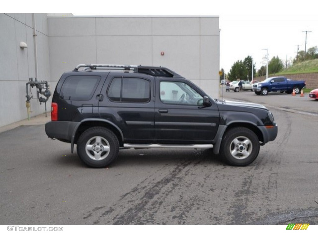 2003 Xterra XE V6 4x4 - Super Black / Gray photo #8