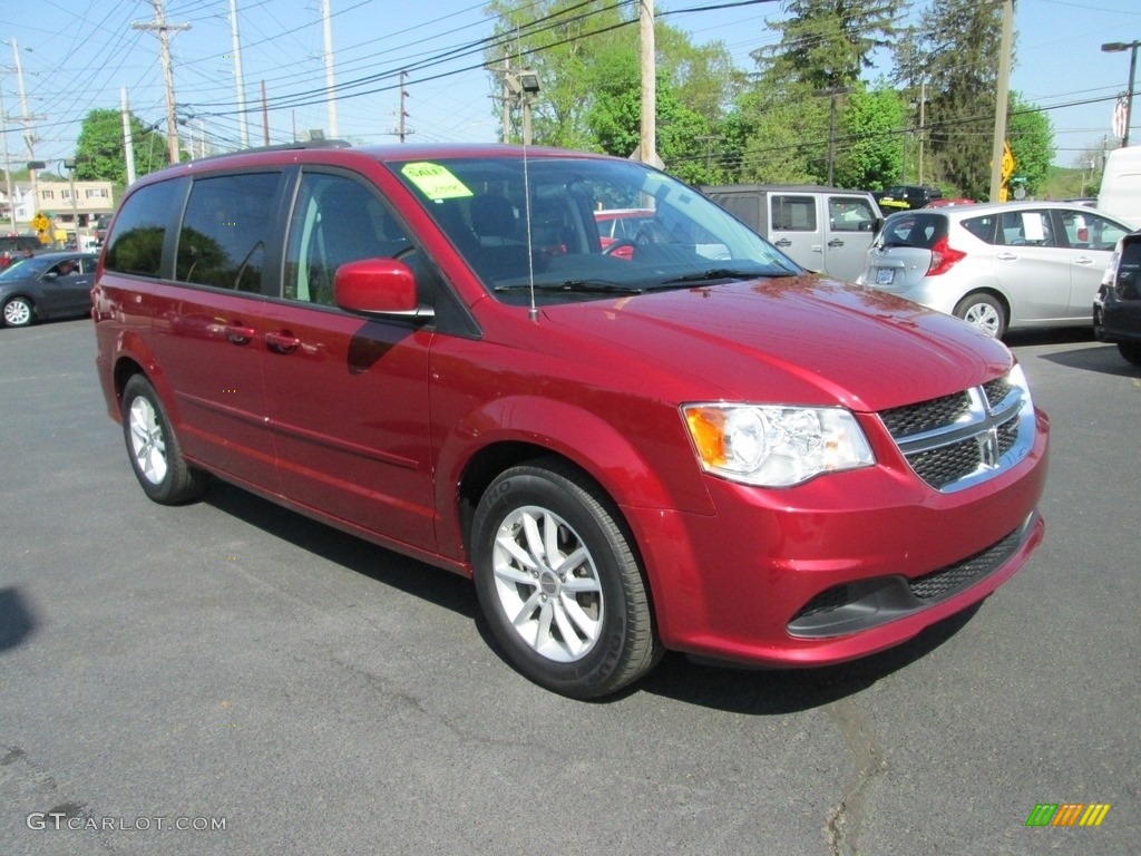 2015 Grand Caravan SXT - Deep Cherry Red Crystal Pearl / Black/Light Graystone photo #4