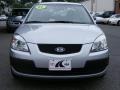 Silver - Rio Sedan Photo No. 14