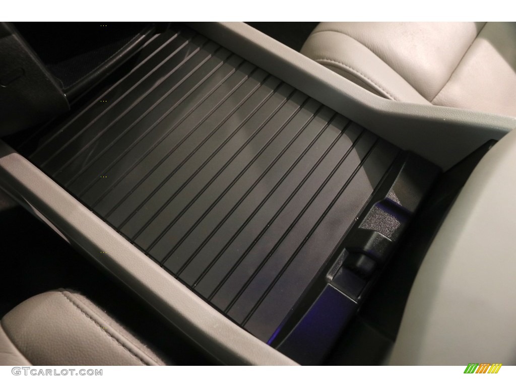 2015 Pilot EX-L 4WD - Taffeta White / Gray photo #13