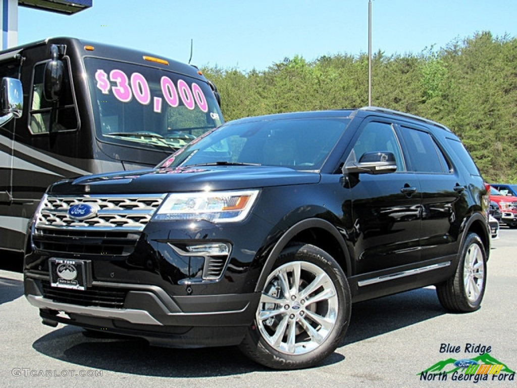 Shadow Black Ford Explorer