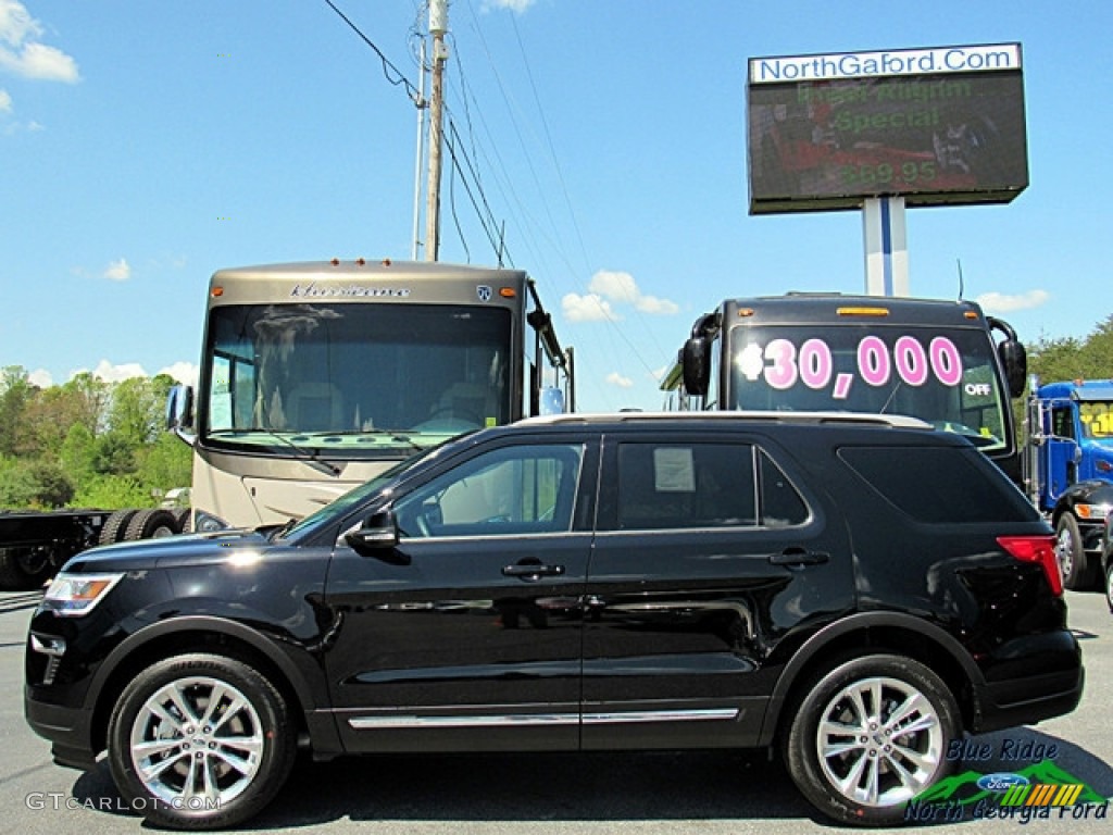 2018 Explorer XLT 4WD - Shadow Black / Medium Stone photo #2