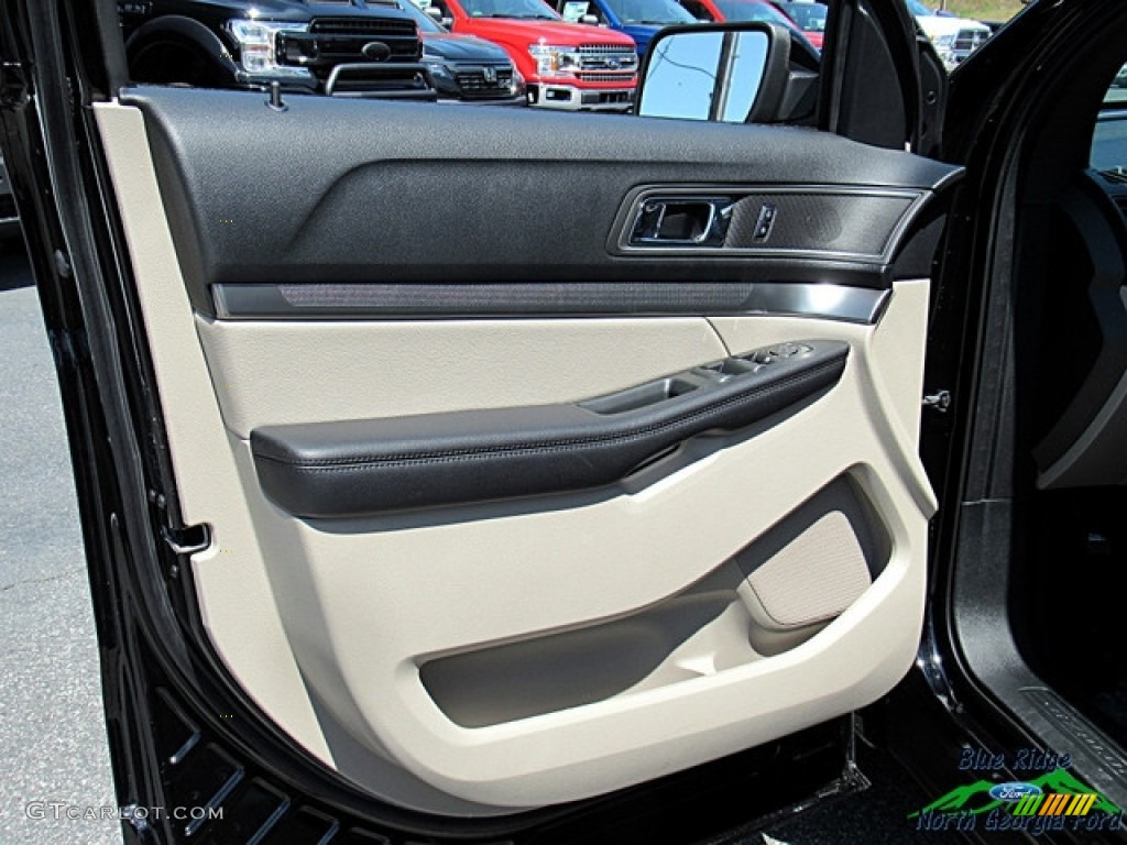 2018 Explorer XLT 4WD - Shadow Black / Medium Stone photo #26