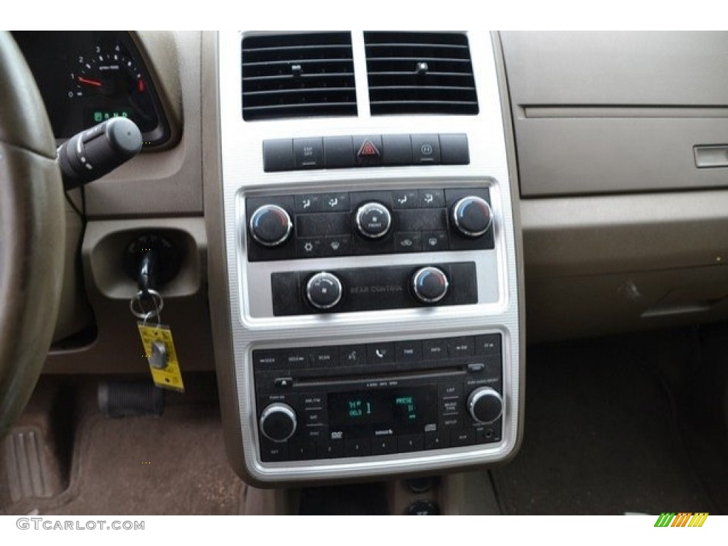 2009 Journey SXT AWD - Light Sandstone Metallic / Pastel Pebble Beige photo #11