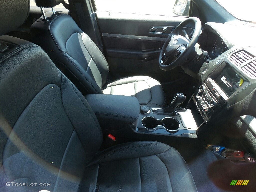 2018 Explorer XLT 4WD - Shadow Black / Ebony Black photo #4