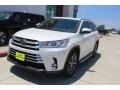 Blizzard White Pearl - Highlander XLE Photo No. 3
