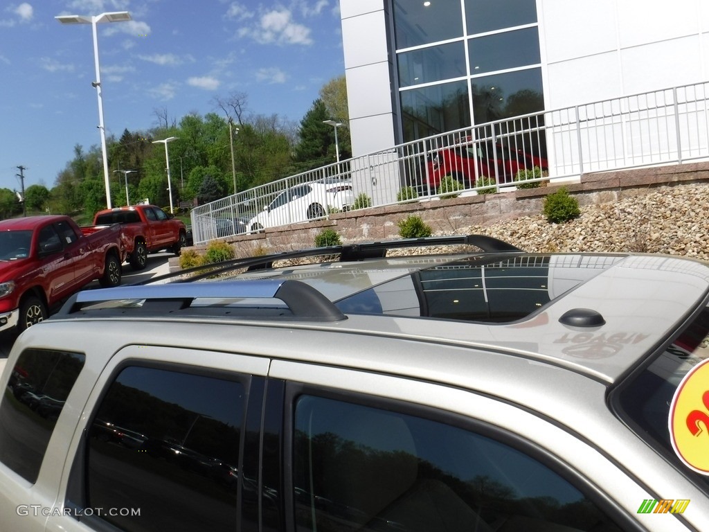 2011 Escape Limited V6 4WD - Gold Leaf Metallic / Camel photo #4