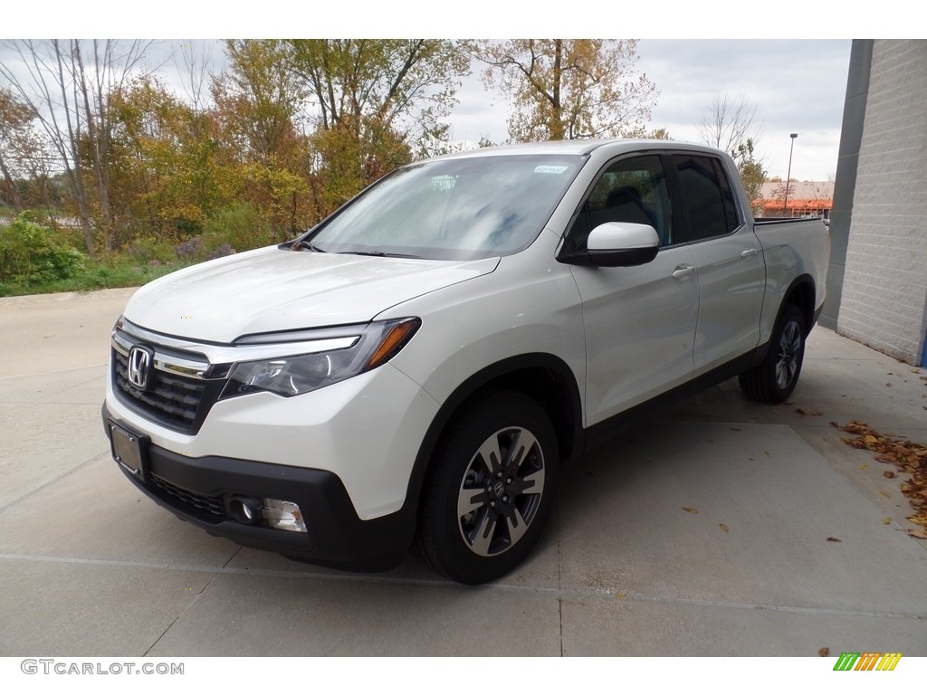 2018 Ridgeline RTL AWD - White Diamond Pearl / Black photo #1