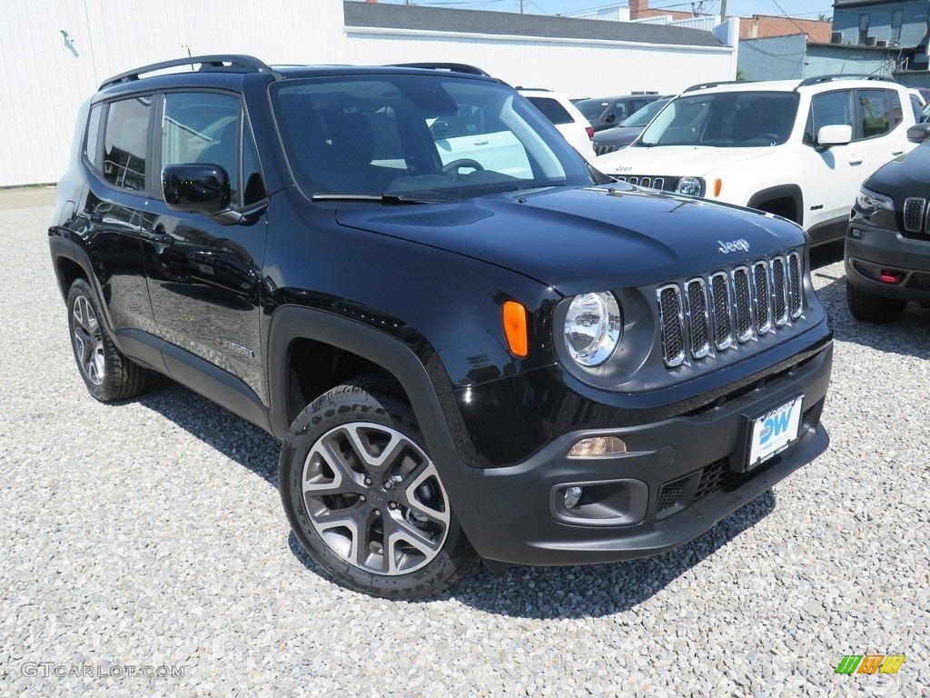 2018 Renegade Latitude 4x4 - Black / Black photo #5